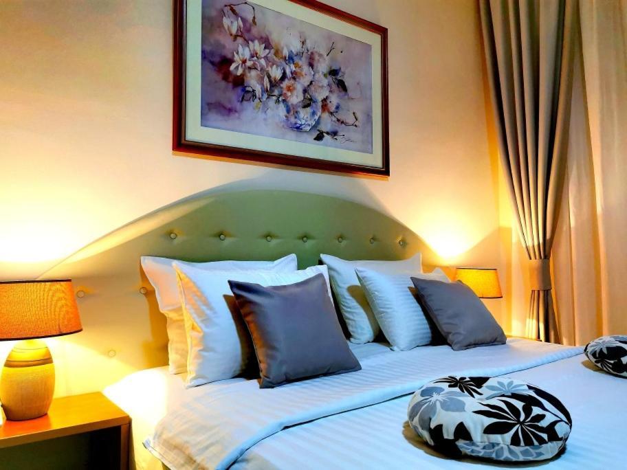 Hotel N Belgrád Kültér fotó