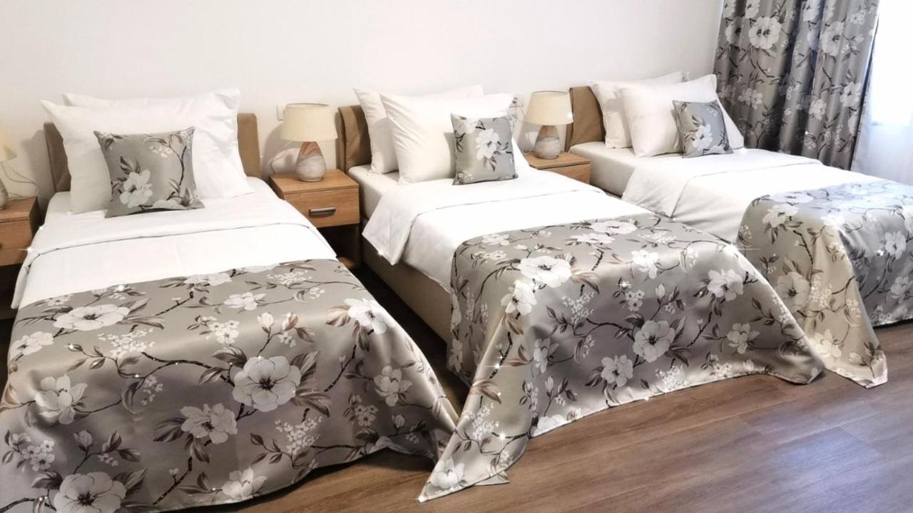 Hotel N Belgrád Kültér fotó