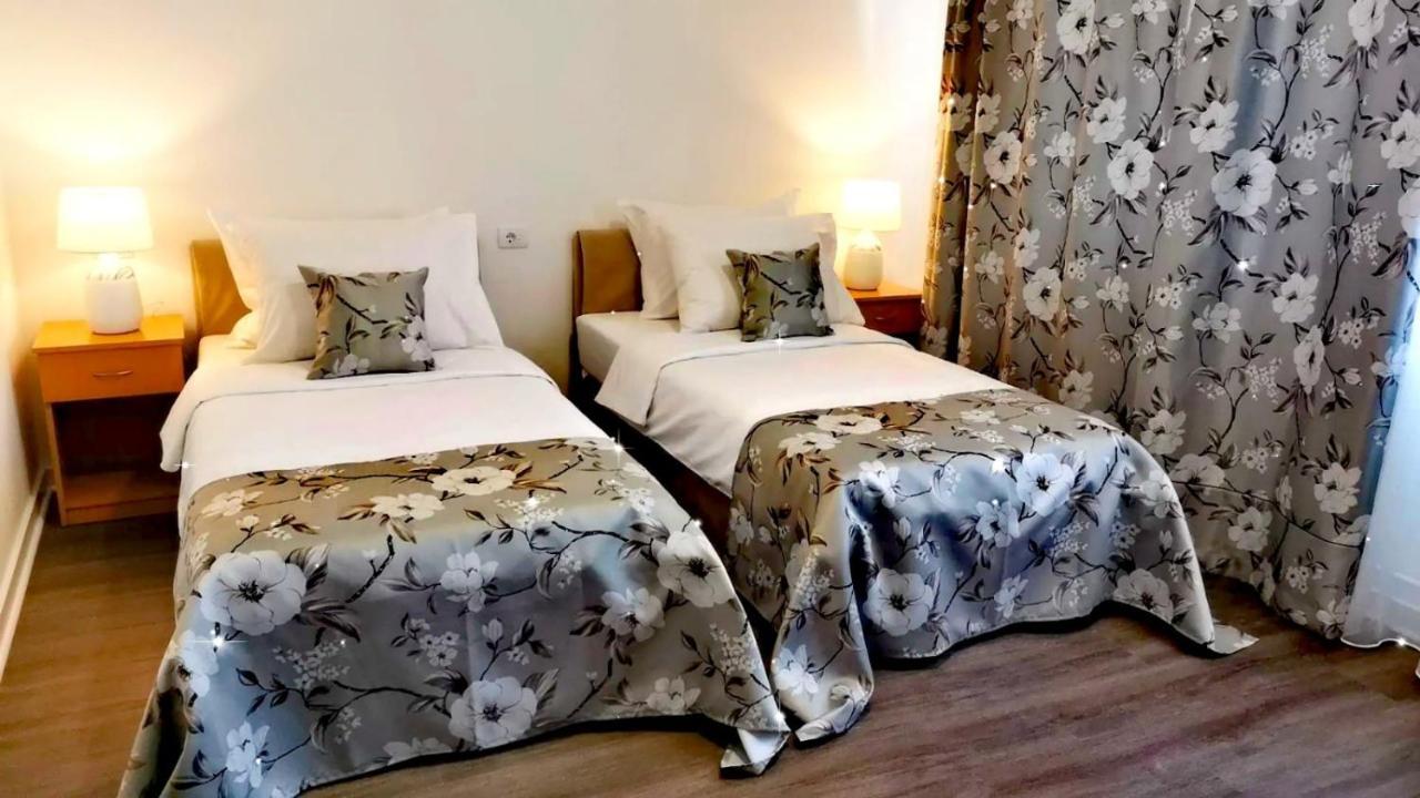 Hotel N Belgrád Kültér fotó