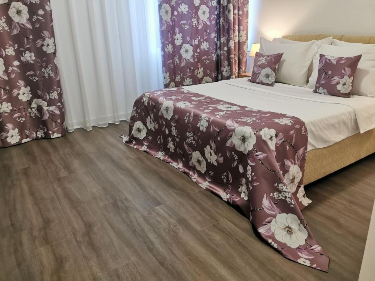 Hotel N Belgrád Kültér fotó