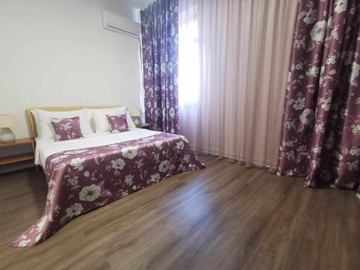 Hotel N Belgrád Kültér fotó