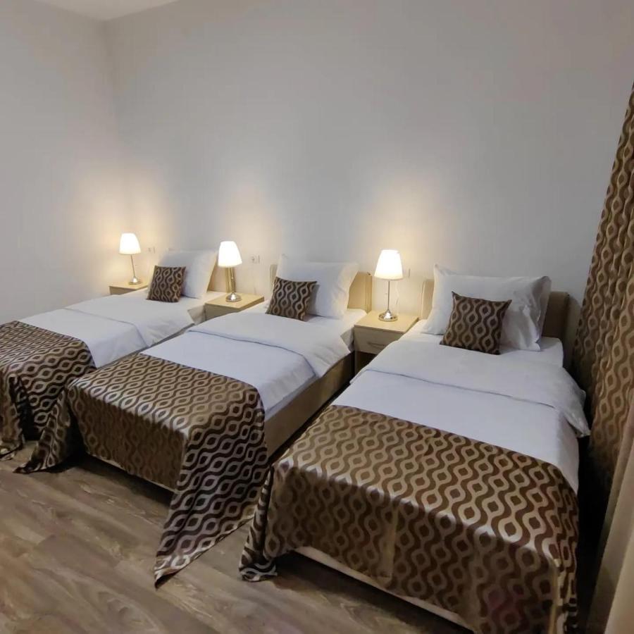 Hotel N Belgrád Kültér fotó